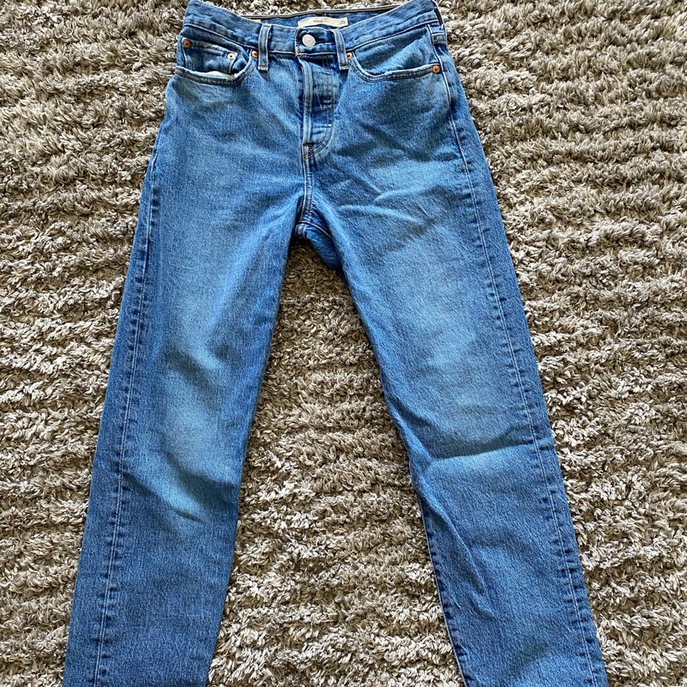 Levi wedgie high wasted jeans